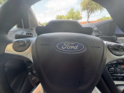Used 2022 Ford Transit Connect XL FWD image 18