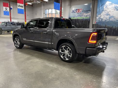 Used 2019 RAM 1500 Limited AWD/4WD image 3