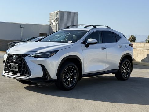 Certified 2025 Lexus NX 250 FWD w/ Premium Package image 7