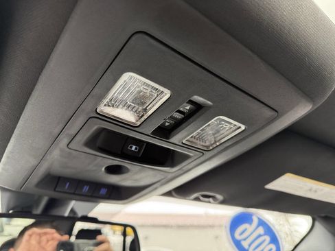 Used 2016 RAM 3500 Laramie Longhorn image 22