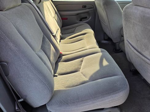 Used 2005 Chevrolet Avalanche LS w/ Onstar Plus Package image 12