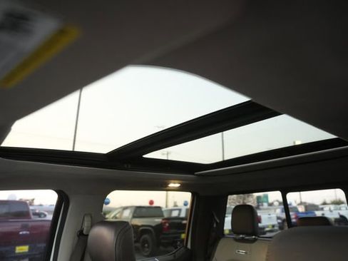 Used 2019 Ford F150 Limited image 11