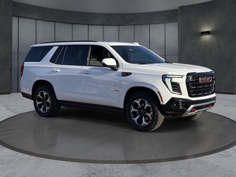 Certified 2025 GMC Yukon AT4 Ultimate AWD/4WD image 8