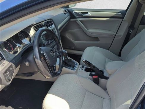 Used 2016 Volkswagen Golf S FWD image 13