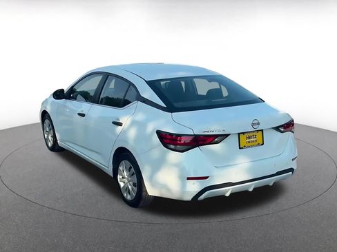 Used 2025 Nissan Sentra S FWD image 11