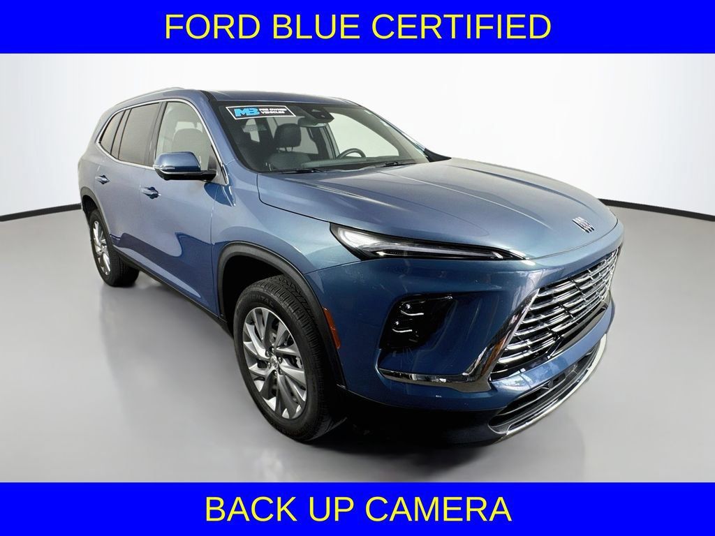 Used 2025 Buick Enclave Preferred FWD image 4