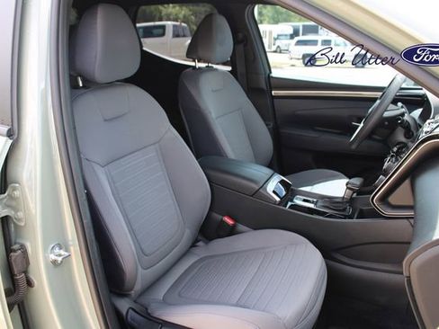 Used 2024 Hyundai Santa Cruz SE AWD/4WD image 11