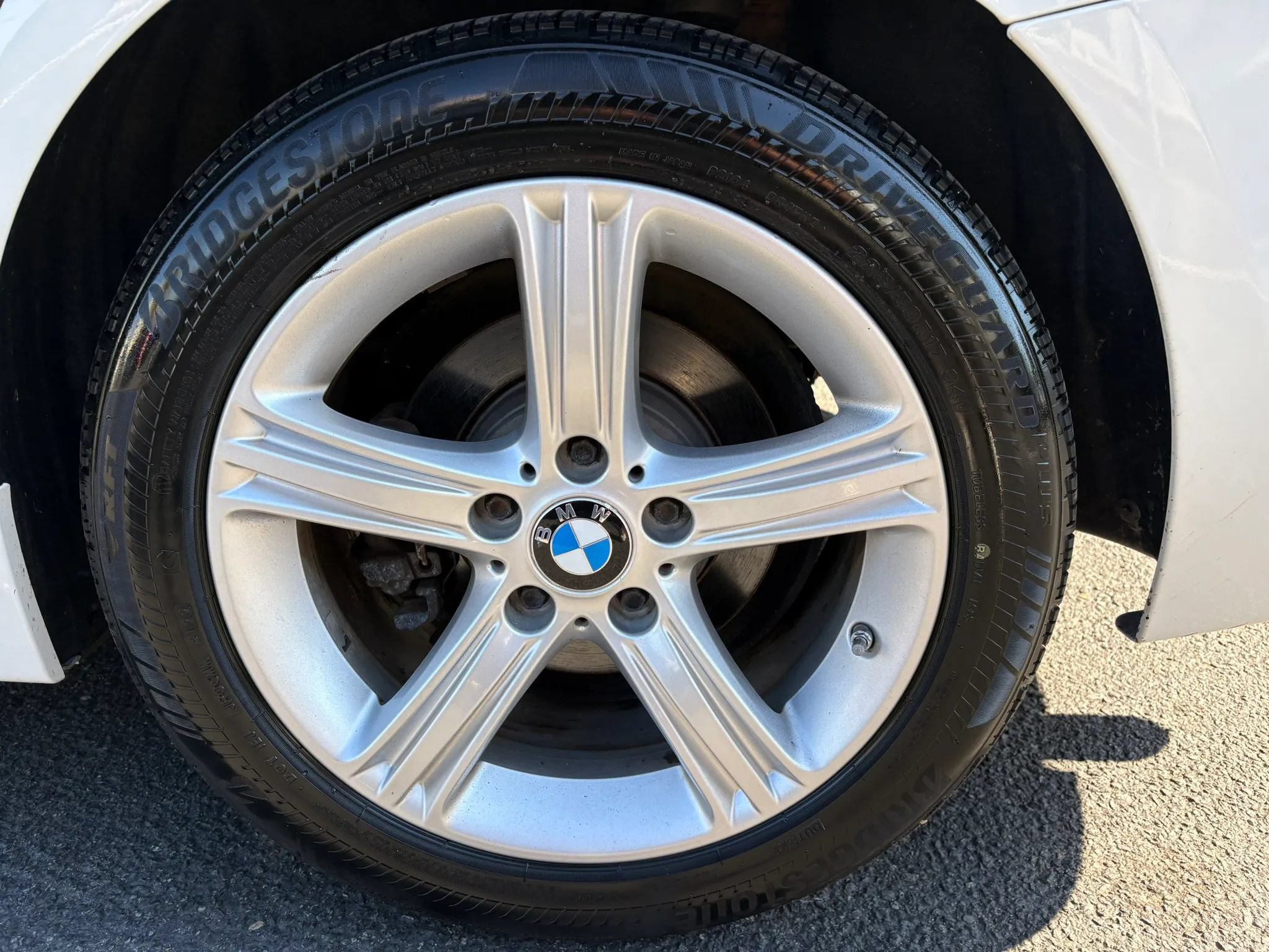 Used 2015 BMW 320i xDrive Sedan AWD/4WD image 27
