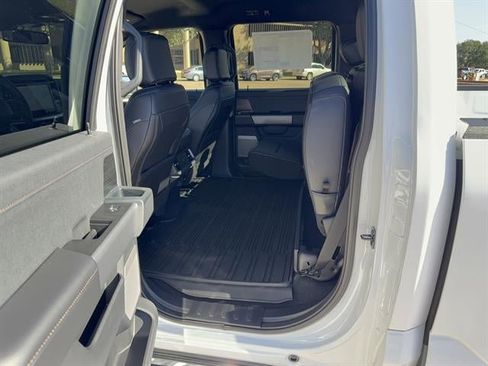 New 2025 Ford F150 Lariat w/ Equipment Group 501A Mid image 11