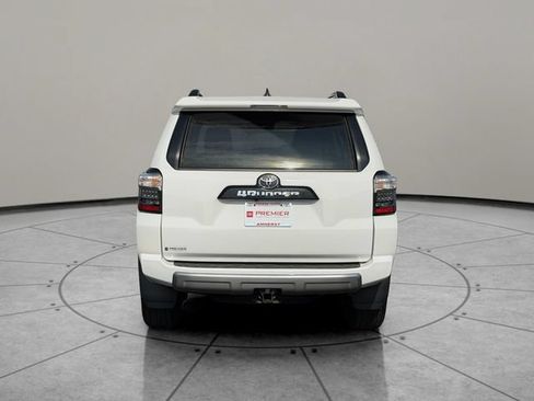 Certified 2024 Toyota 4Runner TRD Off-Road Premium w/ Moonroof Package AWD/4WD image 5
