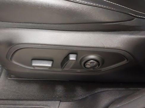 Used 2024 Jeep Grand Cherokee Limited 4xe image 37