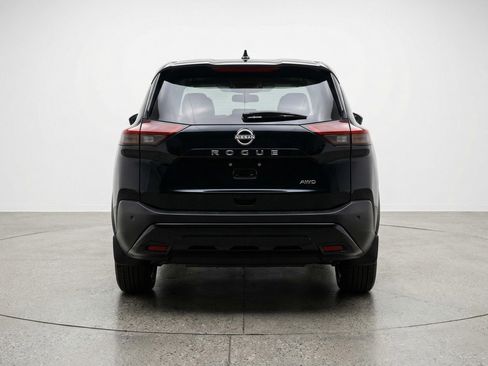Used 2025 Nissan Rogue SV image 7