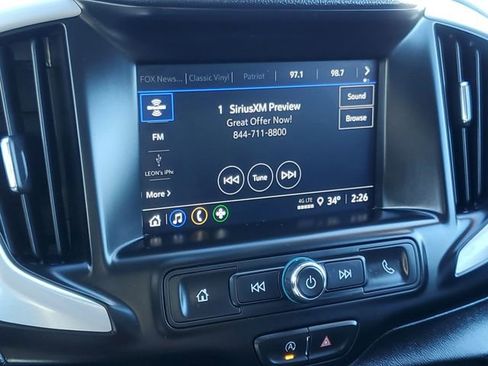 Used 2024 GMC Terrain SLE image 21