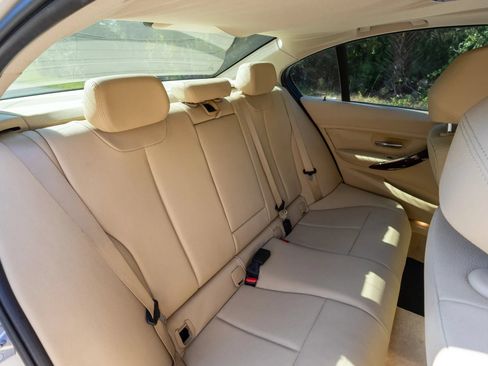 Used 2014 BMW 328i Sedan RWD image 16