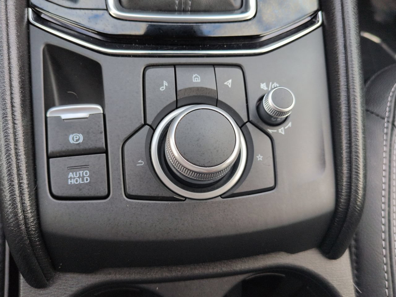 Used 2025 MAZDA CX-5 AWD 2.5 S w/ Preferred Package image 23