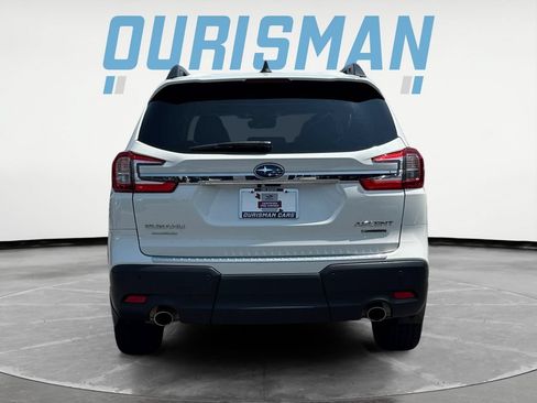 Used 2023 Subaru Ascent Limited w/ Technology Package AWD/4WD image 5