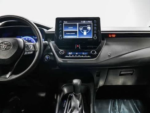 Certified 2022 Toyota Corolla LE FWD image 14