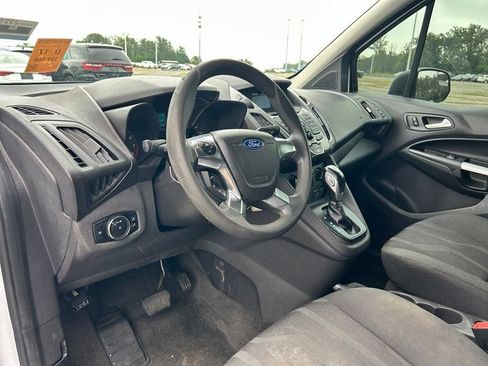 Used 2016 Ford Transit Connect XLT FWD image 5