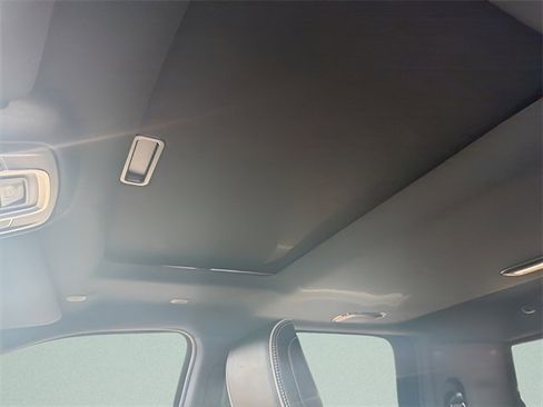 Used 2022 RAM 3500 Limited image 10