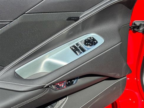 New 2025 Chevrolet Corvette E-Ray image 17