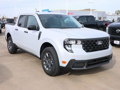 New 2025 Ford Maverick XLT w/ XLT Luxury Package