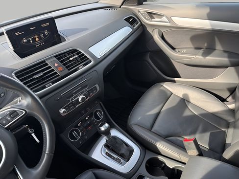 Used 2018 Audi Q3 2.0T Premium image 17