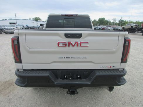New 2026 GMC Sierra 2500 AT4X AWD/4WD image 5