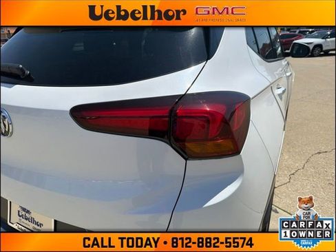 Used 2022 Buick Encore GX Essence w/ Experience Buick Package AWD/4WD image 7