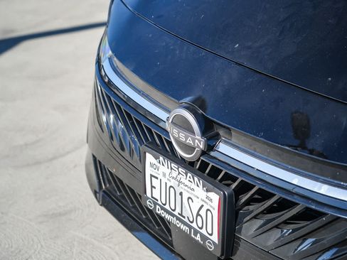 Used 2026 Nissan Sentra SV w/ SV Convenience Package FWD image 3