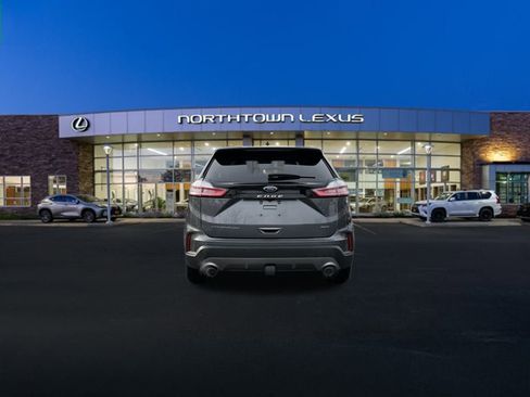 Used 2024 Ford Edge Titanium w/ Equipment Group 301A image 23