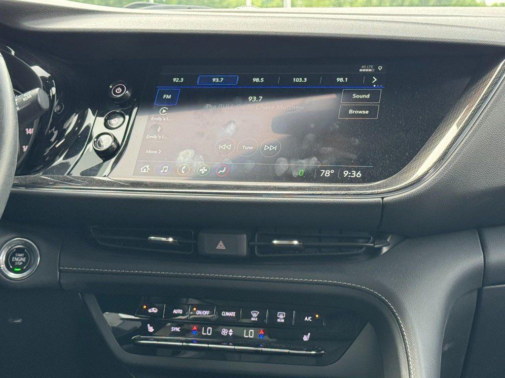 Used 2023 Buick Envision Essence FWD image 16