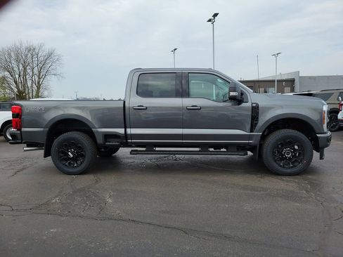 New 2026 Ford F250 XLT image 3