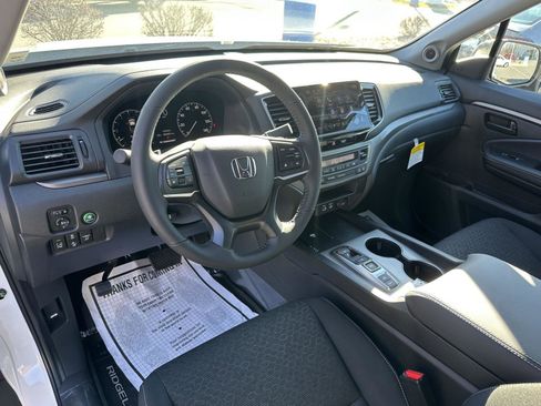 New 2026 Honda Ridgeline Sport image 9