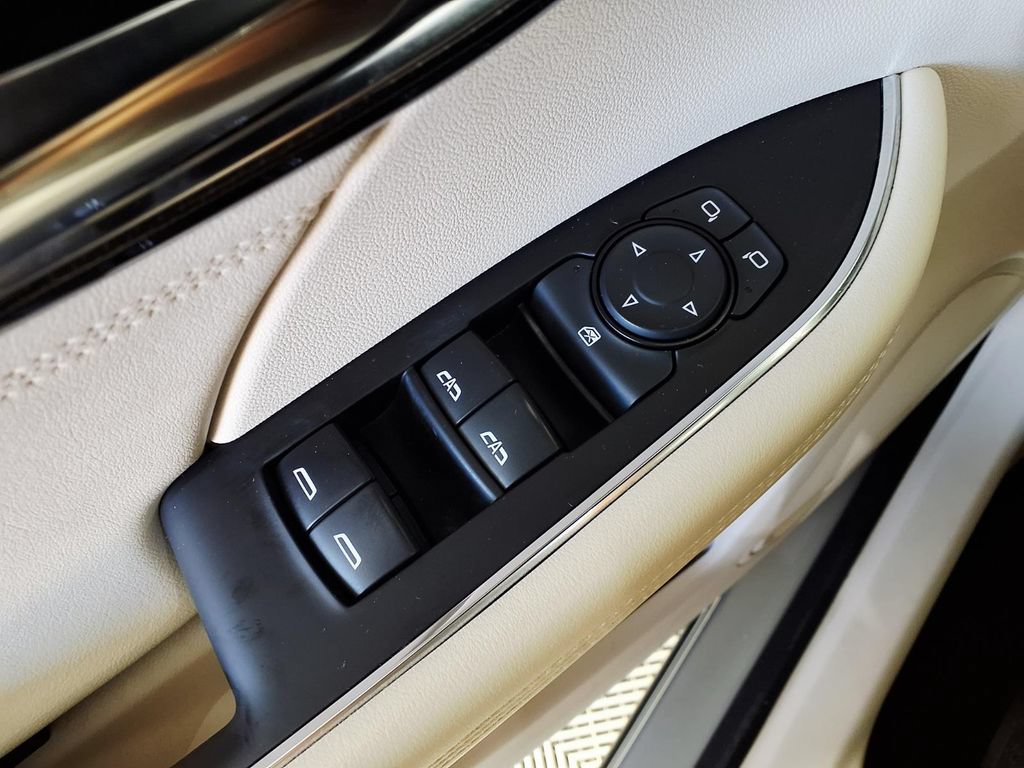Used 2023 Buick Envision Preferred AWD/4WD image 25