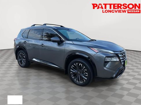 Used 2025 Nissan Rogue Platinum w/ Platinum Premium Package FWD image 1