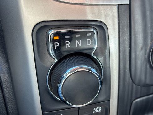 Used 2015 RAM 1500 Big Horn AWD/4WD image 25