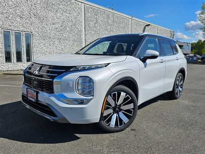 New 2025 Mitsubishi Outlander SEL