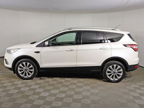 Used 2017 Ford Escape Titanium image 12