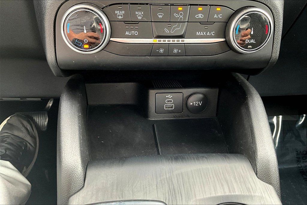 Used 2025 Ford Escape Active FWD image 18