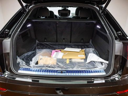 New 2026 Audi Q8 Prestige image 29