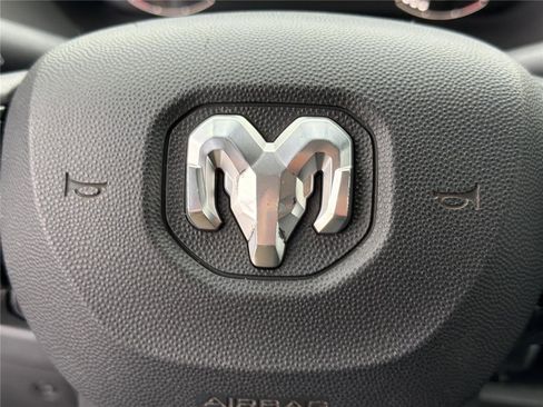 Used 2023 RAM ProMaster 2500 image 22