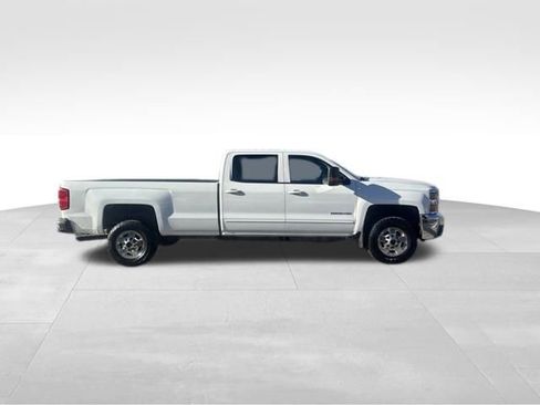 Used 2015 Chevrolet Silverado 2500 LT image 2