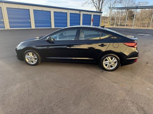 Used 2020 Hyundai Elantra Value Edition image 3