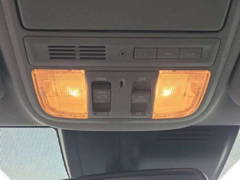 Used 2021 Honda CR-V EX-L image 27