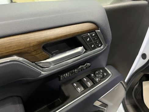 New 2026 Chevrolet Silverado 1500 High Country image 10