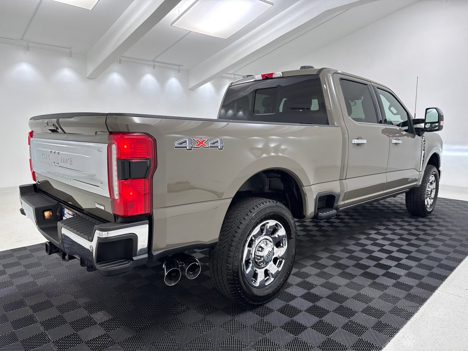 Used 2026 Ford F250 King Ranch w/ Chrome Package AWD/4WD image 7