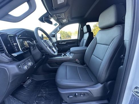 New 2026 GMC Sierra 2500 SLT w/ Texas SLT Premium Package image 15