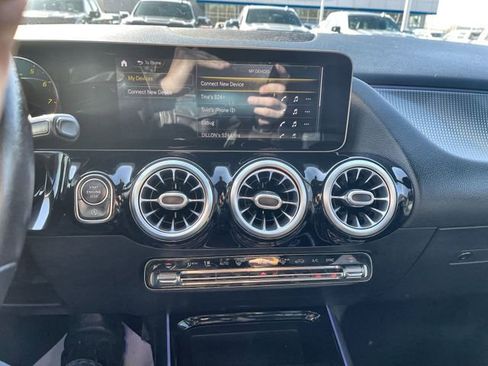 Used 2021 Mercedes-Benz GLA 250 image 13