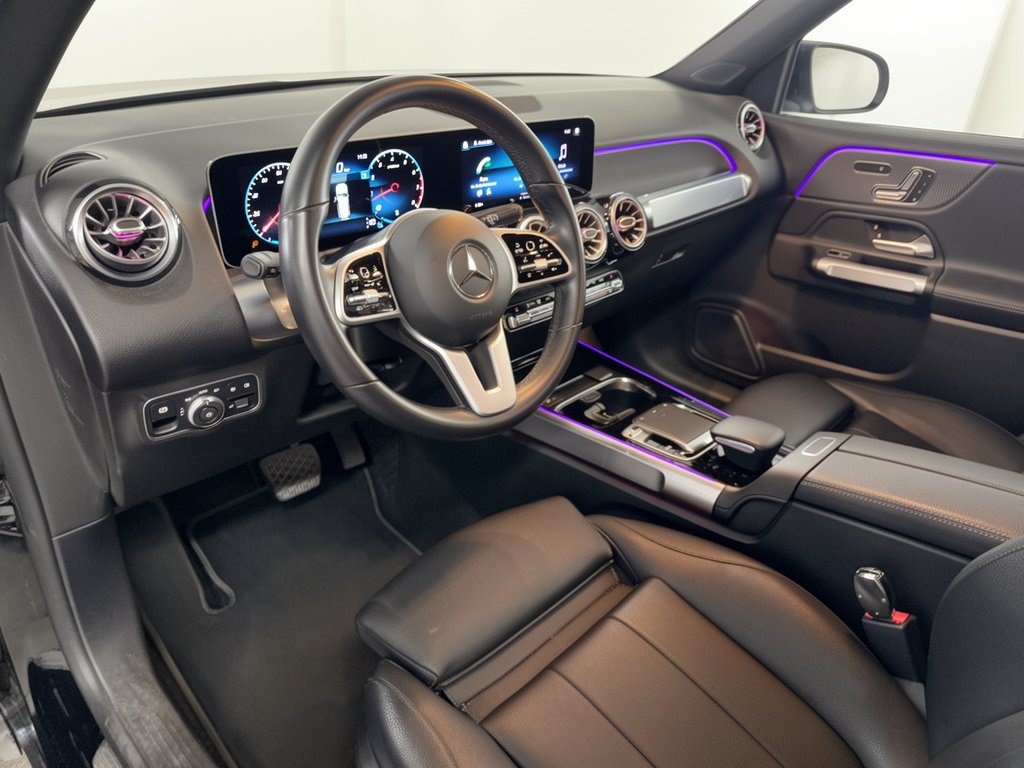 Used 2020 Mercedes-Benz GLB 250 4MATIC image 4