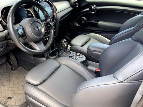 Certified 2024 MINI Cooper SE FWD image 17